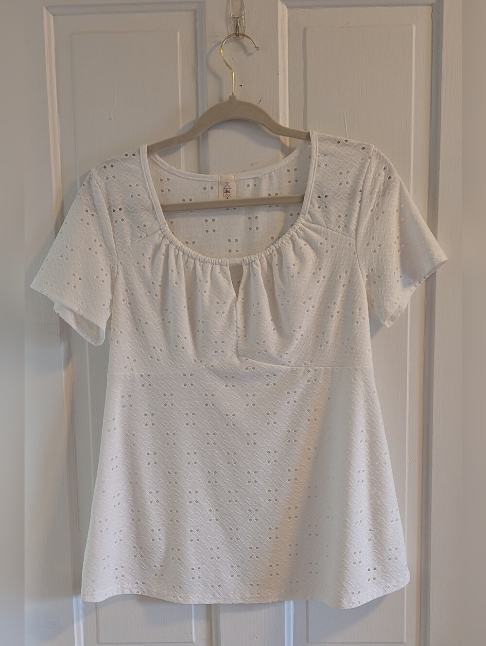 Like love White Eyelet Scoop-Neck Babydoll Women’s Top